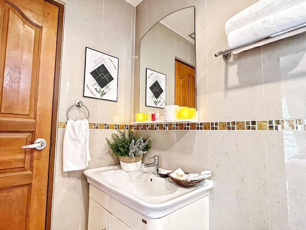 Mantra Pattaya Pool Villa With Jacuzzi In Pattaya-Pet-Friendly Джомтьен Экстерьер фото